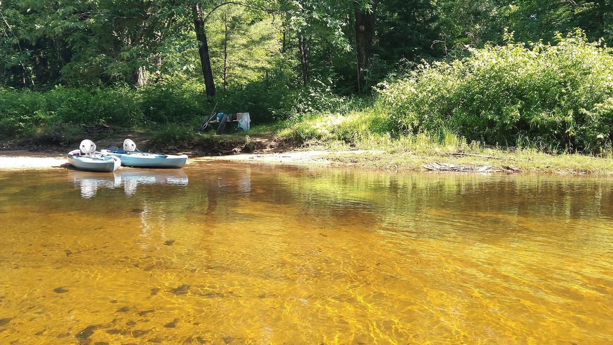 West Ossipee House | Cozy 4 season waterfront cottage in the white mountains on the bearcamp river!