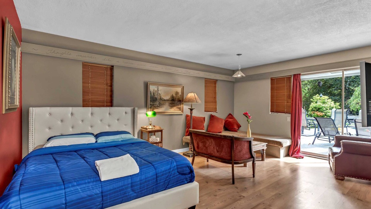 Langley Other | Cozy 5BR Farmhouse w/Pool, Hot Tub, Sauna & More!
