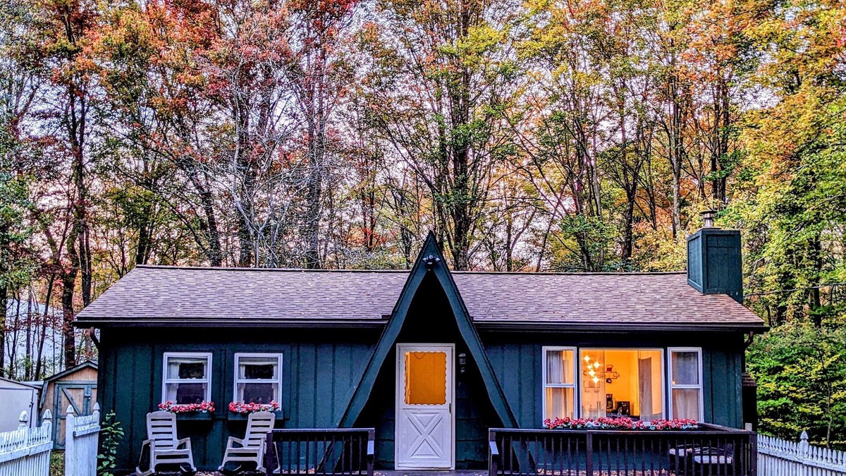 Pocono Lake House | Cozy A-frame cottage, Pocono Mountains, Fireplace, Pet Friendly