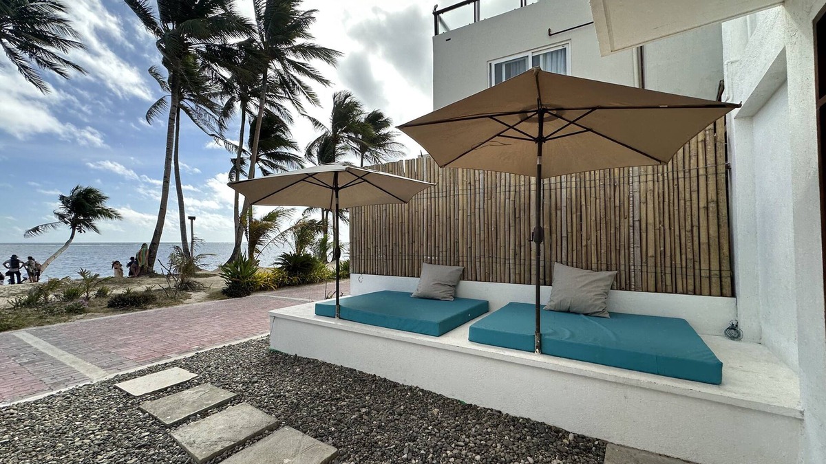 Aklan Province Apartment | Cozy and Affordable Beach Front House in Boracay