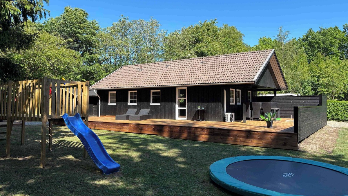 Arrild Ferieby House | Cozy and child-friendly holiday home in Arrild