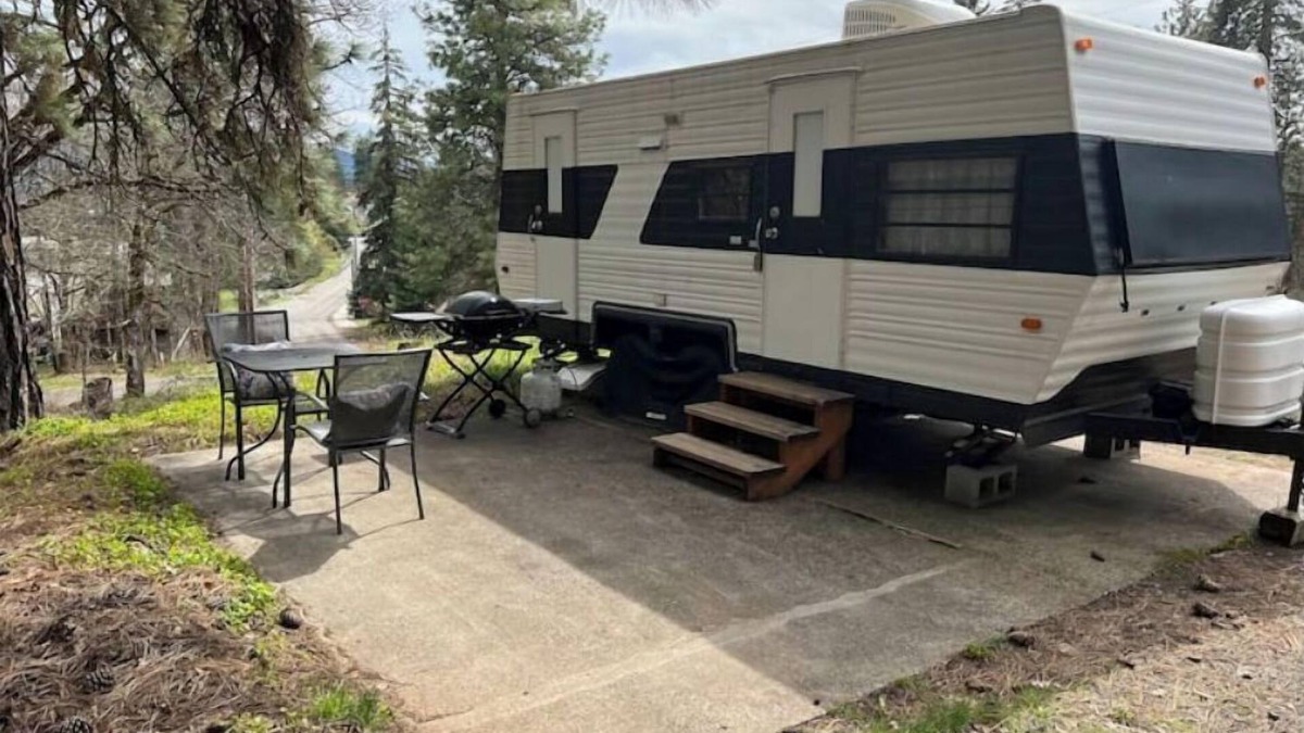 White Salmon House | Cozy and comfortable camper, minutes from downtown White Salmon