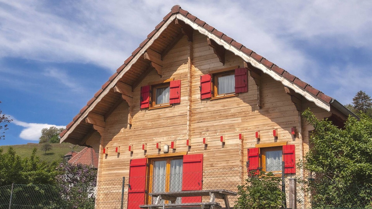 Geishouse Ski Chalet | Cozy and comfortable beam chalet