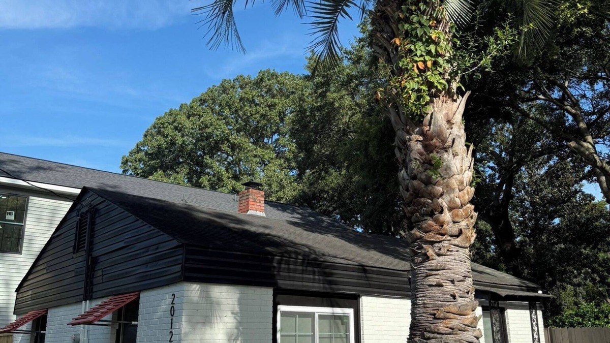North Charleston House | Cozy and Convenient- 5 min to Airport