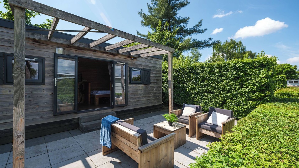Zuna Cabin | Cozy and cozy cottage with everything you need! Tiny is finy!