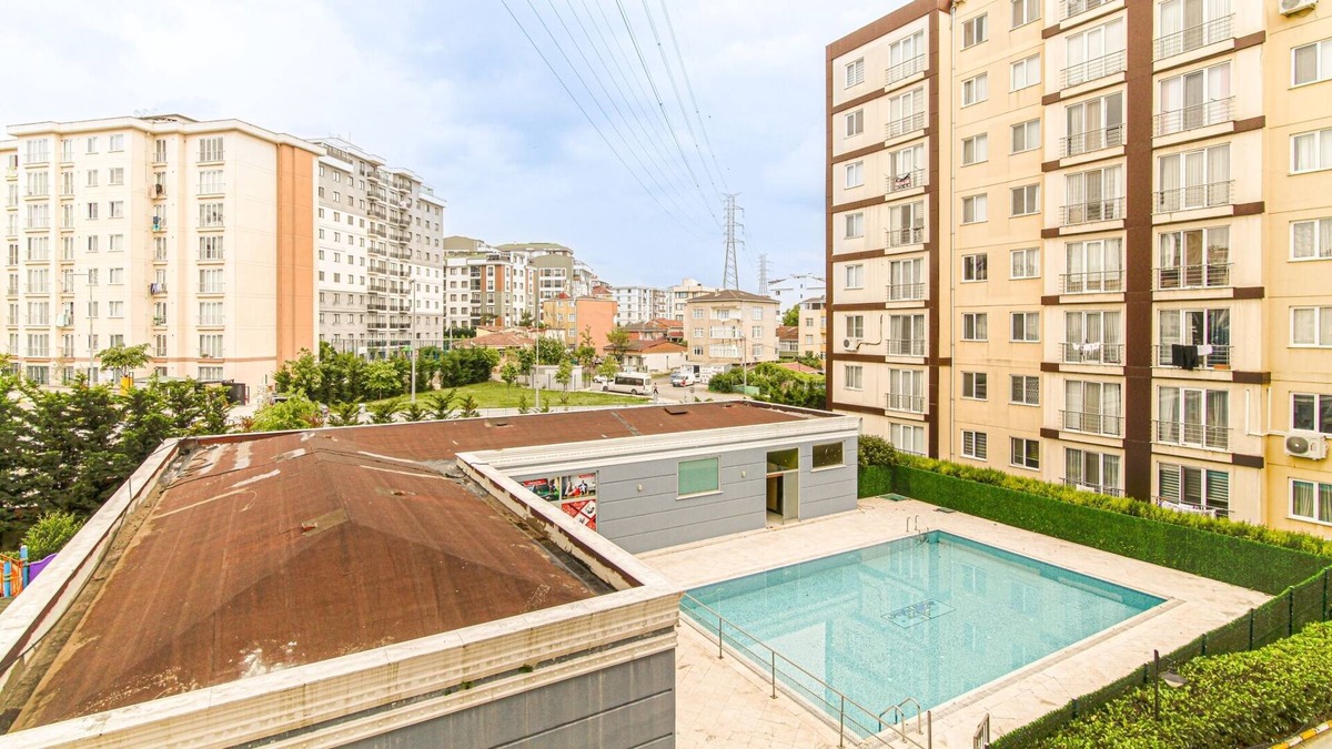 Kurtkoy Apartment | Cozy and Furnished Residence in Istanbul Pendik