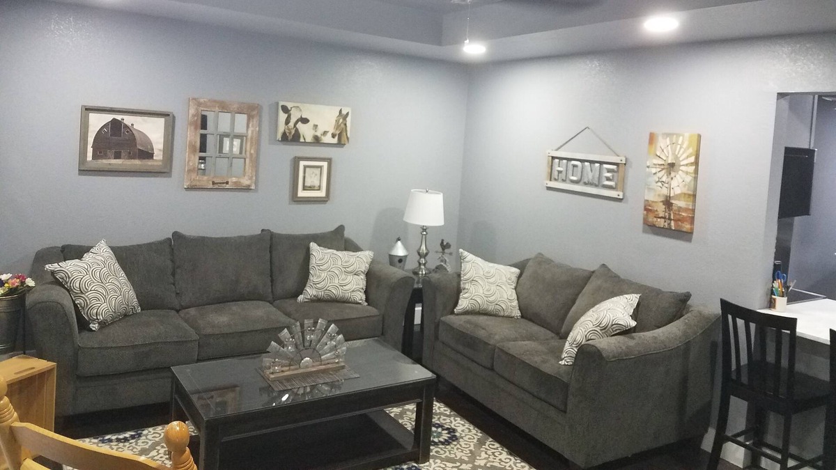 Freeport House | Cozy and Quiet Ranch house Close to everything
