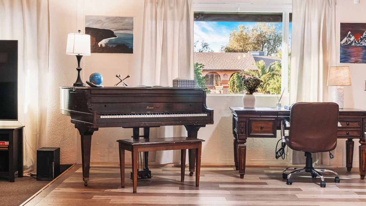 Deer Valley House | Cozy and relaxing atmosphere, located in North Phoenix