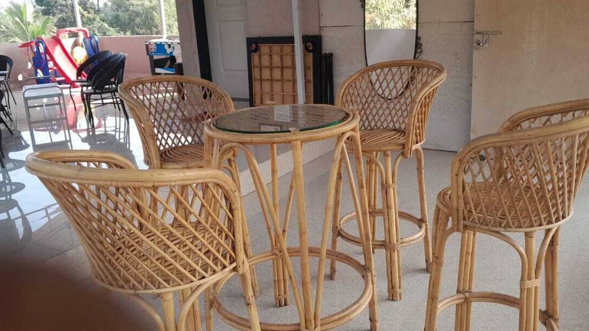 Murud Apartment | Cozy and rusting desined Paradise Farm Apartment near Kashid beach.