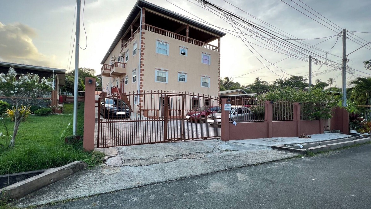 Lambeau Apartment | Cozy and Spacious Apartment in Lambeau, Tobago