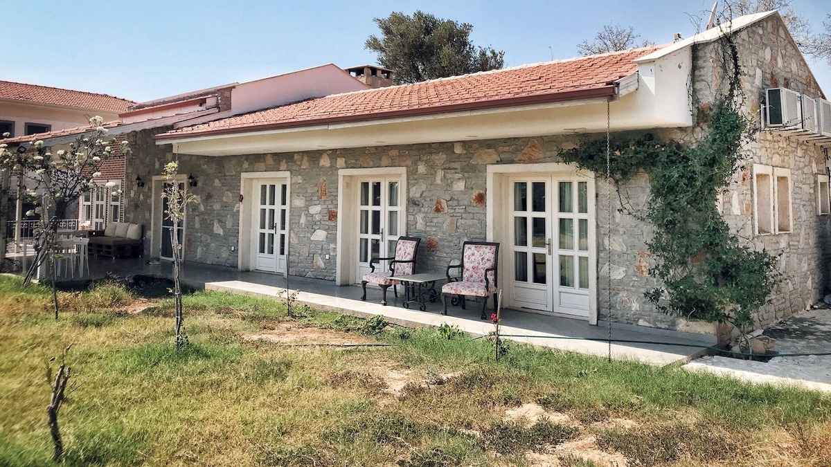 Datca Villa | Cozy and Spacious Home at Village