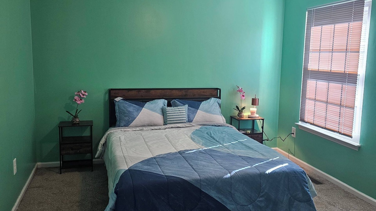 Fredericksburg House | Cozy and unique. In the middle of FXBG