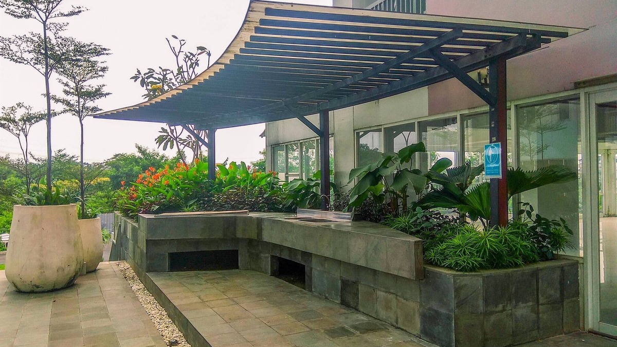 Karawang Apartment | Cozy And Warm Studio At Grand Sentraland Karawang Apartment