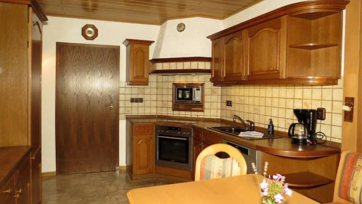 Weiden in der Oberpfalz Apartment | Cozy apartment with terrace near Weiden