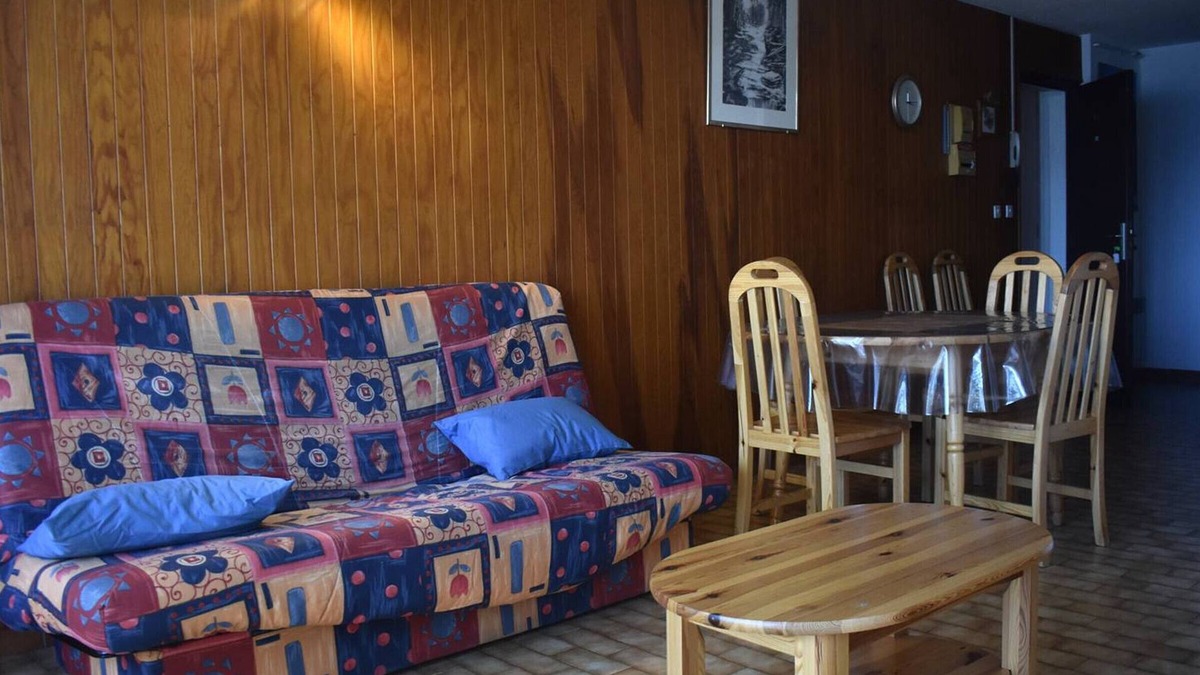 Font-Romeu-Odeillo-Via Apartment | Cozy apartment with loggia and car box, at the foot of the slopes - Font-Romeu