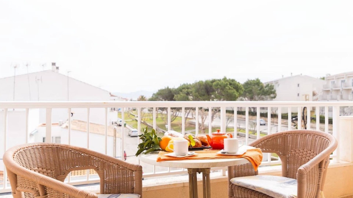 Son Baulo Apartment | Cozy Apartement in a quien area in front of the sea