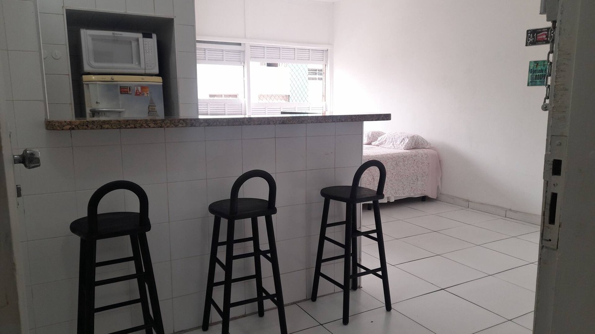 Gonzaga Apartment | Cozy apartment 1 block from the beach!