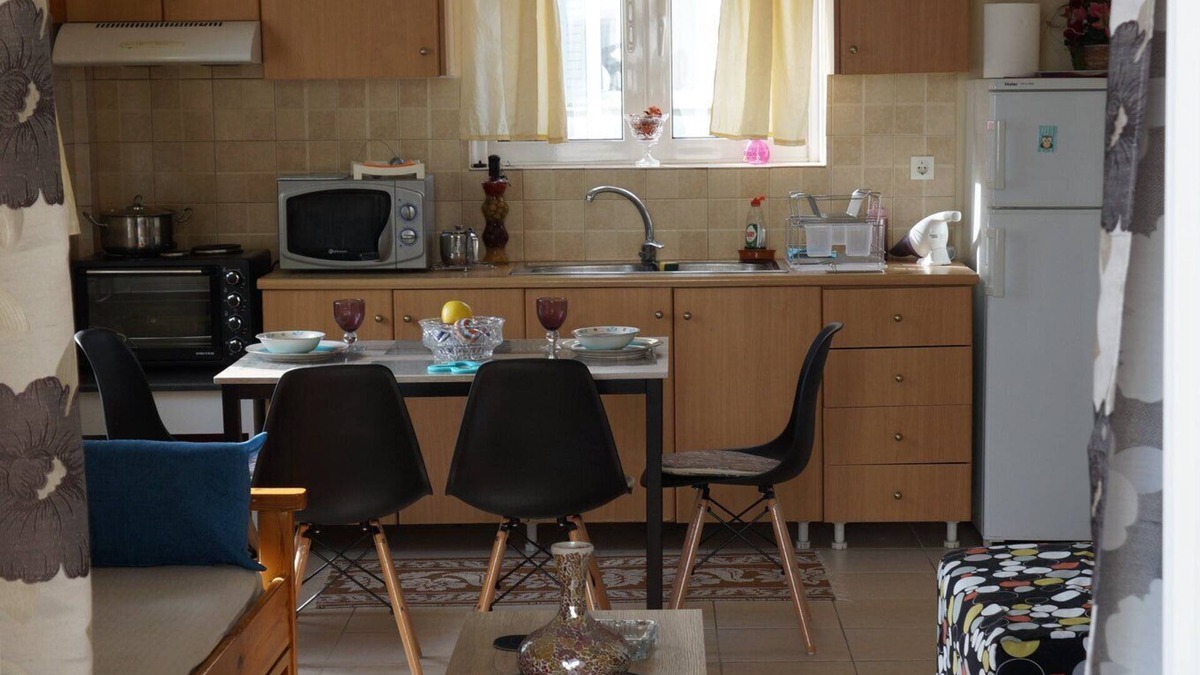 Mytikas Apartment | Cozy apartment, 200 m from the beach!