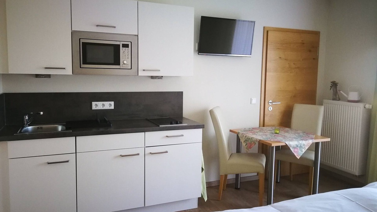 Altmannstein Apartment | Cozy apartment (23sqm) with balcony