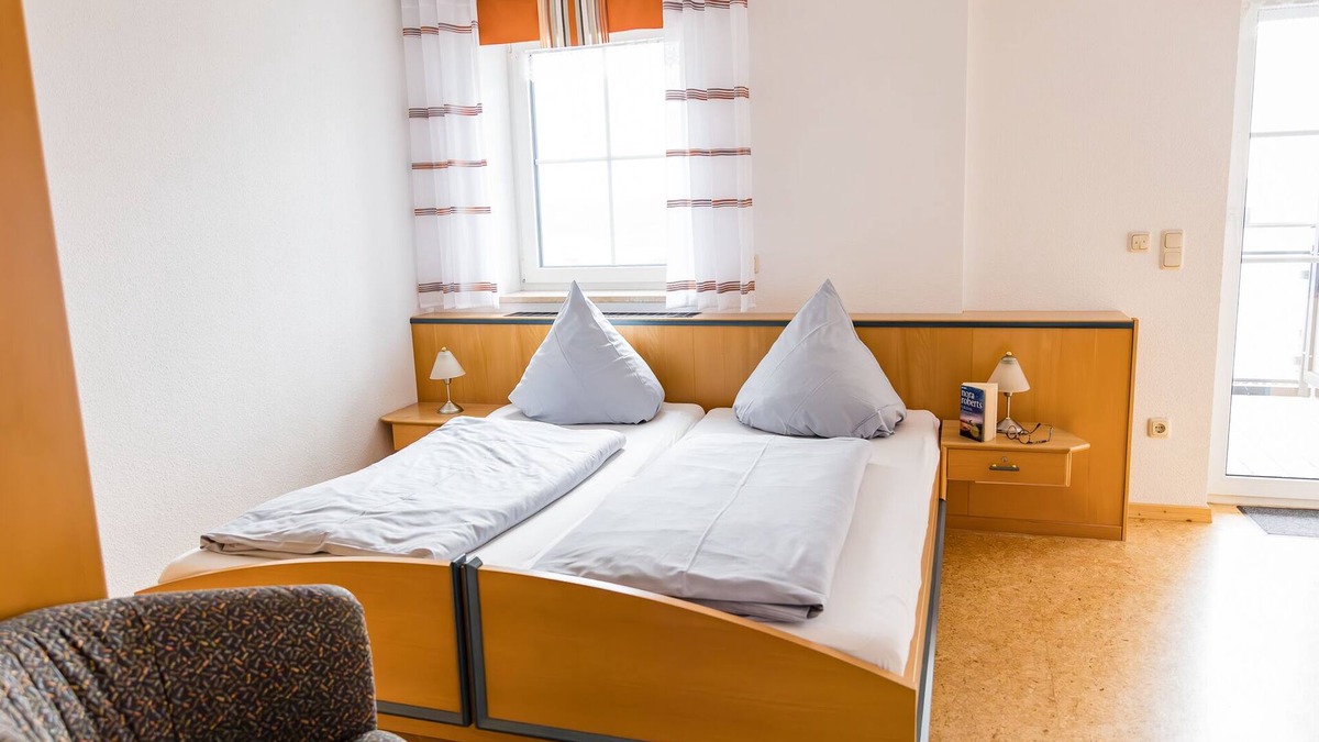Absberg Apartment | Cozy apartment (35 sqm) with balcony and lake view