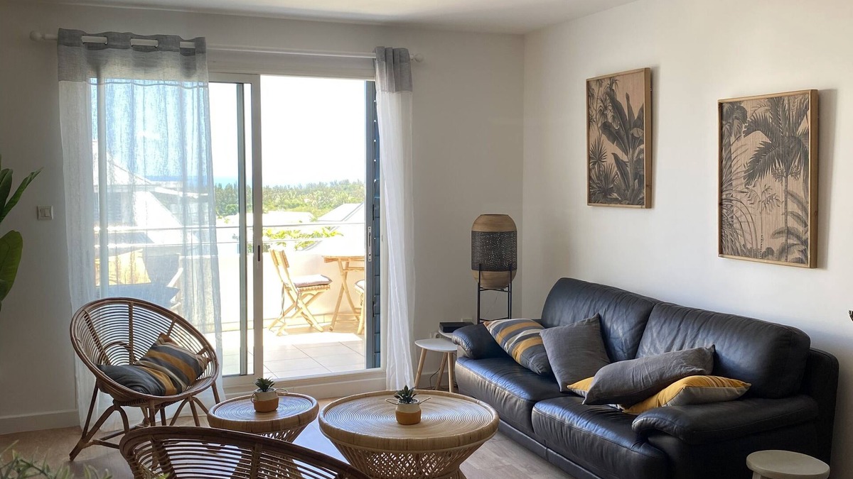La Saline Les Bains Apartment | Cozy apartment at La Saline les Bains