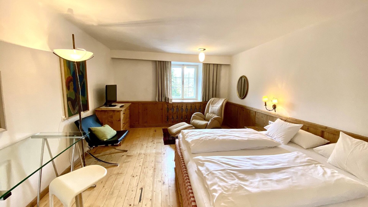 Telfes im Stubai Apartment | Cozy apartment for 4 persons, swimming pool, garden, cable cars free of charge