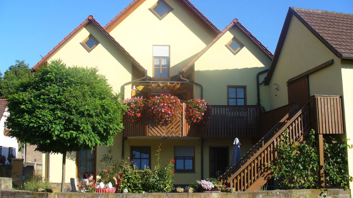 Oberschwarzach Apartment | Cozy apartment between Franconian wine country and Steigerwald
