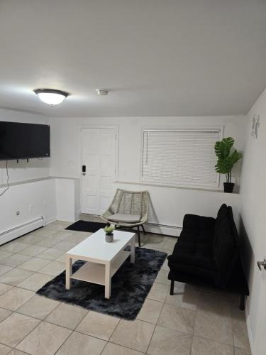 Halifax Apartment | Cozy Apartment