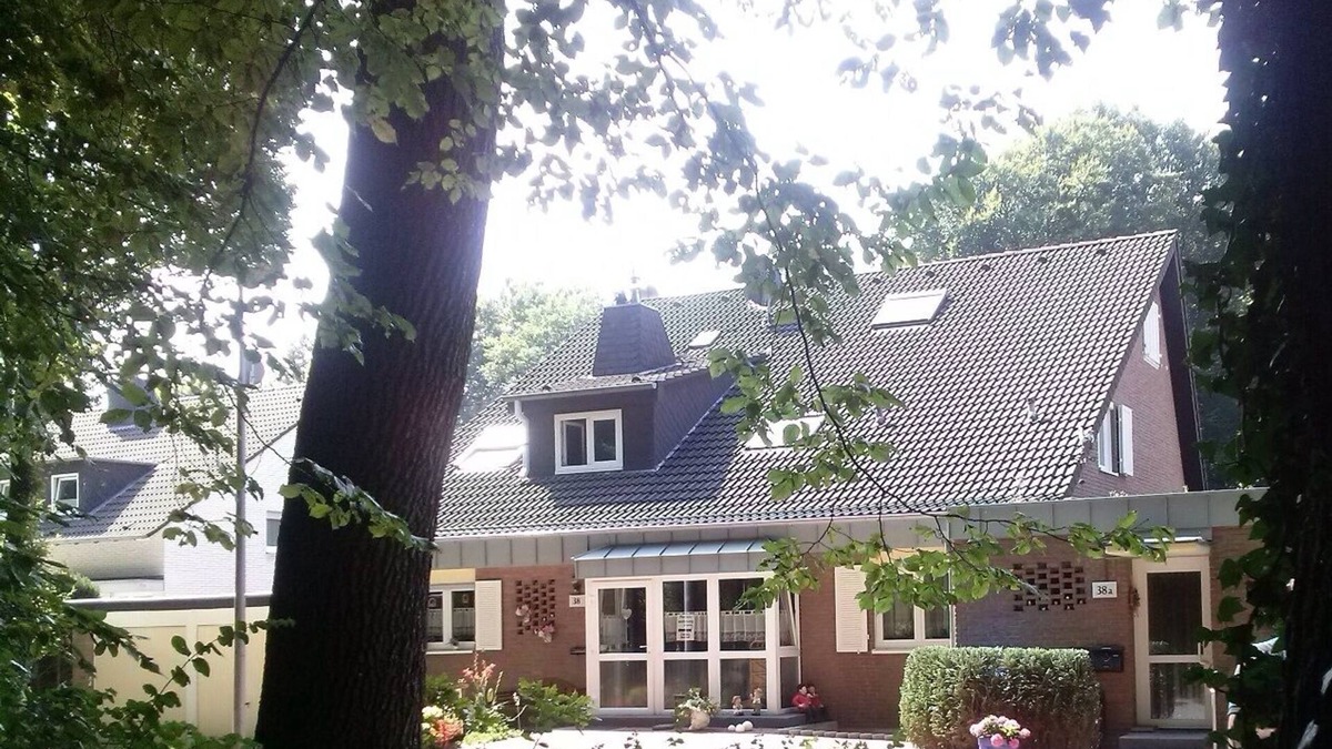 Bergisch Gladbach Apartment | Cozy apartment for Cologne - Leverkusen - Bergisch Gladbach, close to the fair