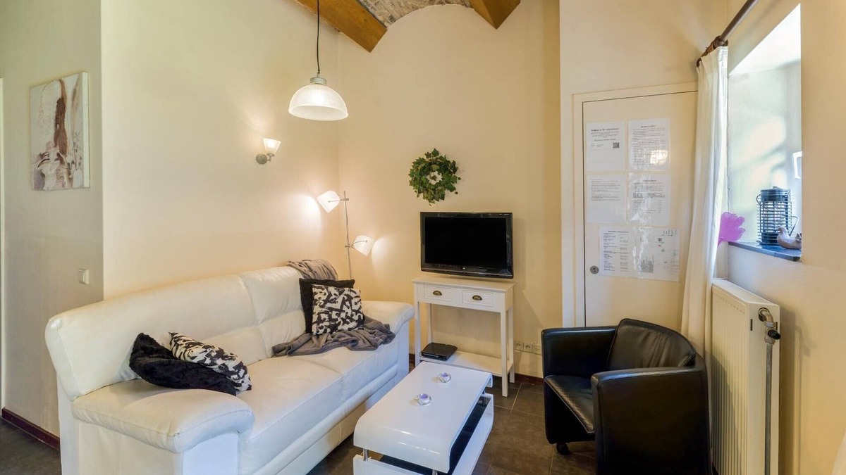 Mesch Apartment | Cozy apartment in South Limburg in an old mill