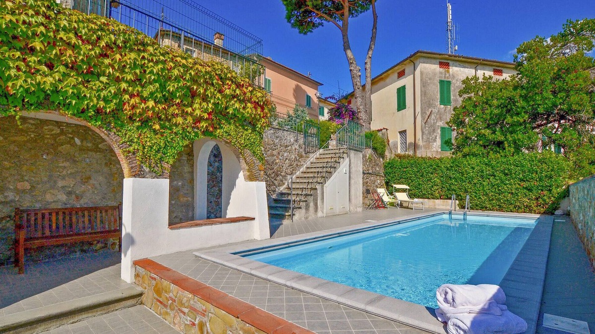 Pedona Apartment | Cozy apartment in Camaiore with WiFi