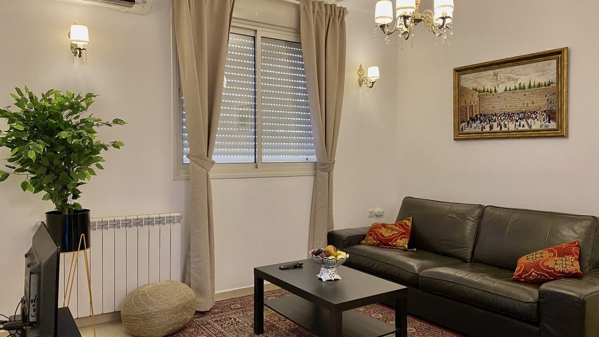 Jerusalem Apartment | Cozy Apartment In Givat Shaul,Jerusalem