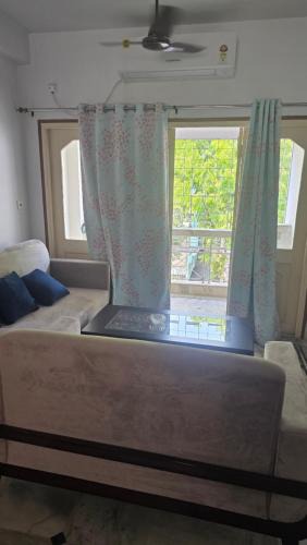Kolkata Apartment | Cozy apartment in jodhpur park, kolkata