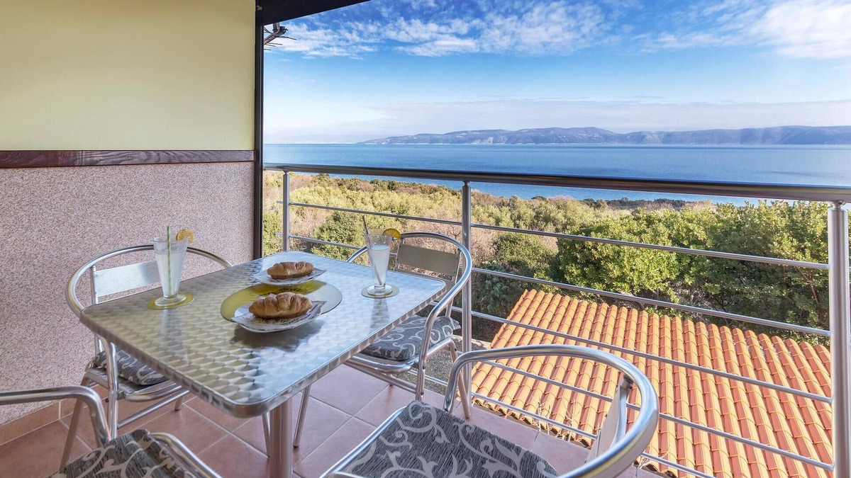 Ravni Apartment | Cozy apartment in Labin with WiFi