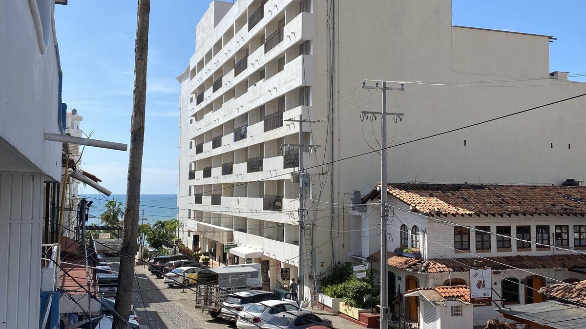 Emiliano Zapata Apartment | Cozy apartment in the heart of olas altas, pet friendly.