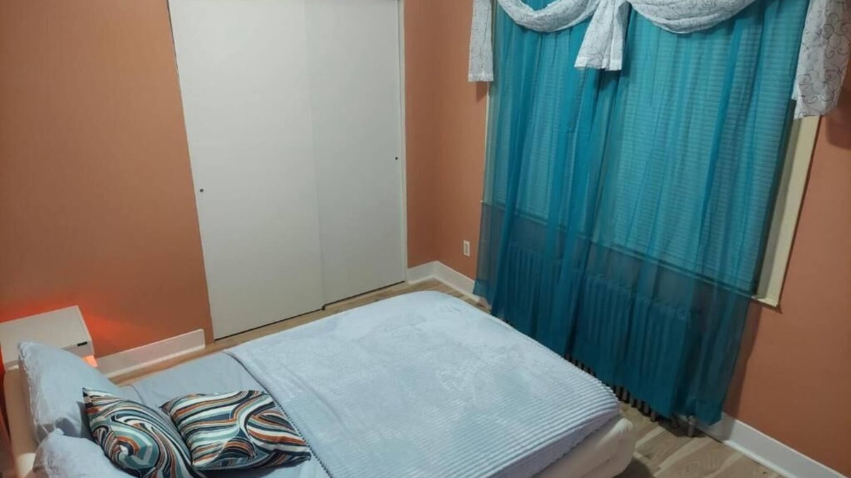 Rochdale Apartment | Cozy Apartment in Queens with MAXIMUM 2 guests allowed. Unit Shared with host.