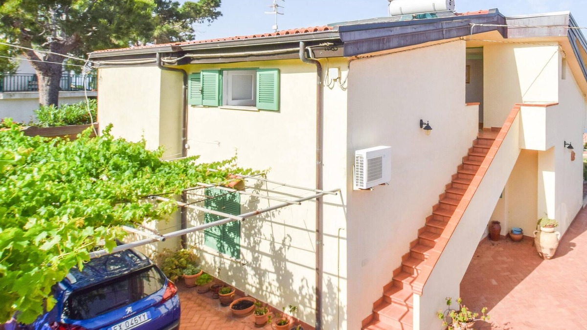 Santa Maria Apartment | Cozy apartment in RICADI with WiFi