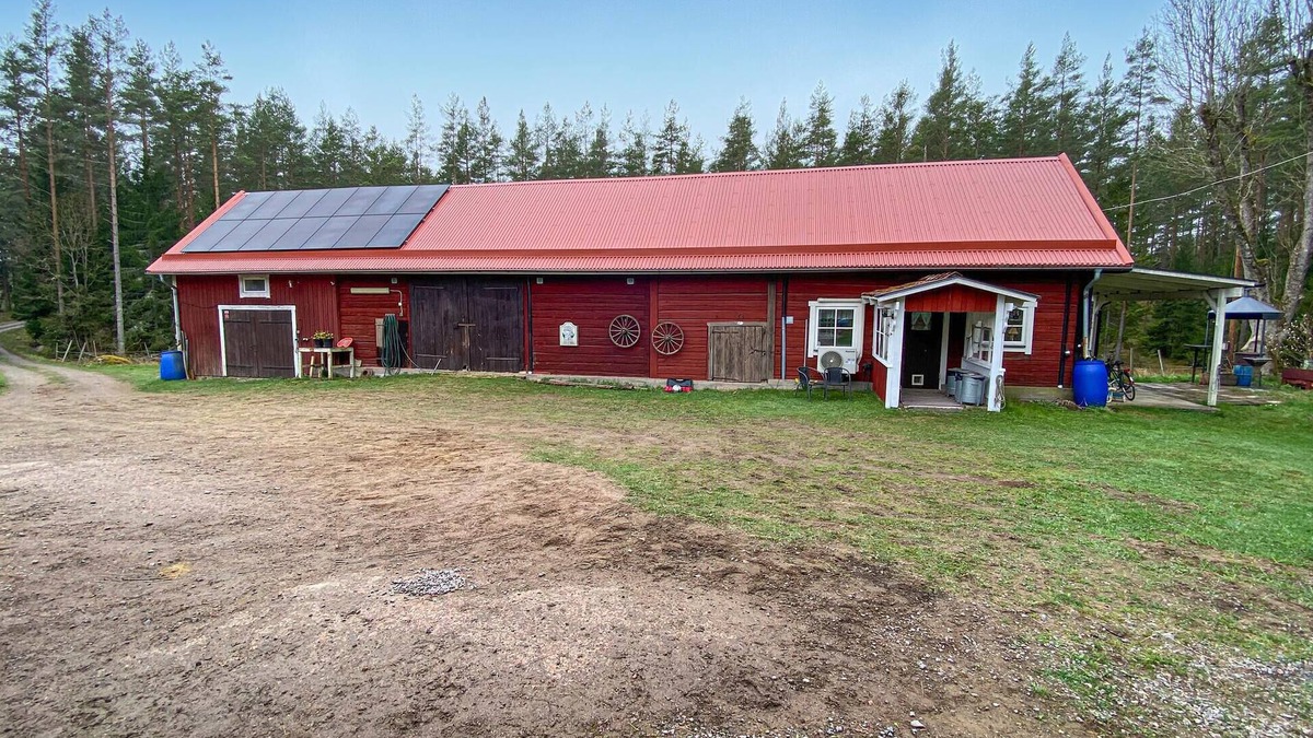 Skarblacka Apartment | Cozy apartment in Skärblacka with WiFi