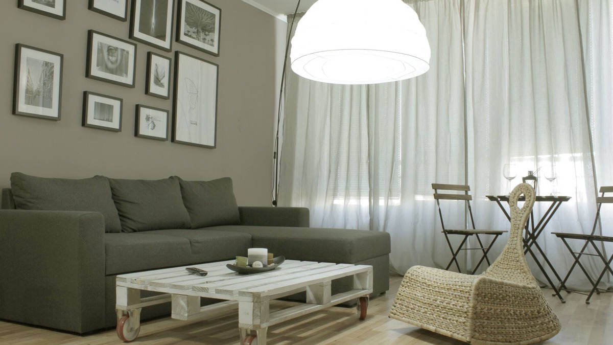 Sofia City Center Apartment | Cozy apARTment in Sofia with Mountain View
