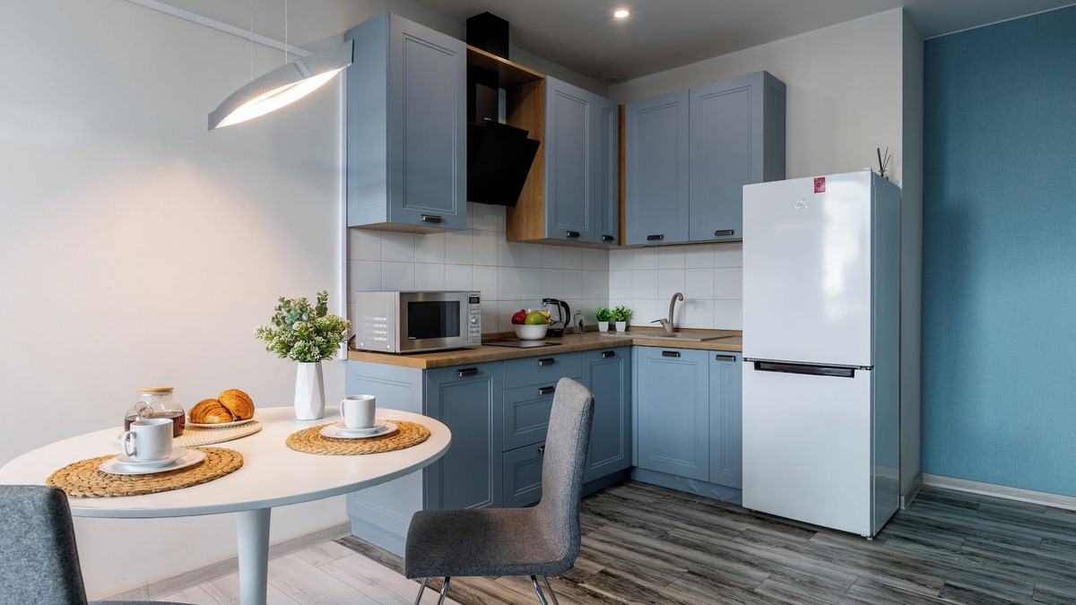 Pervomaysky District Apartment | Cozy apartment near Boulevard Picasso