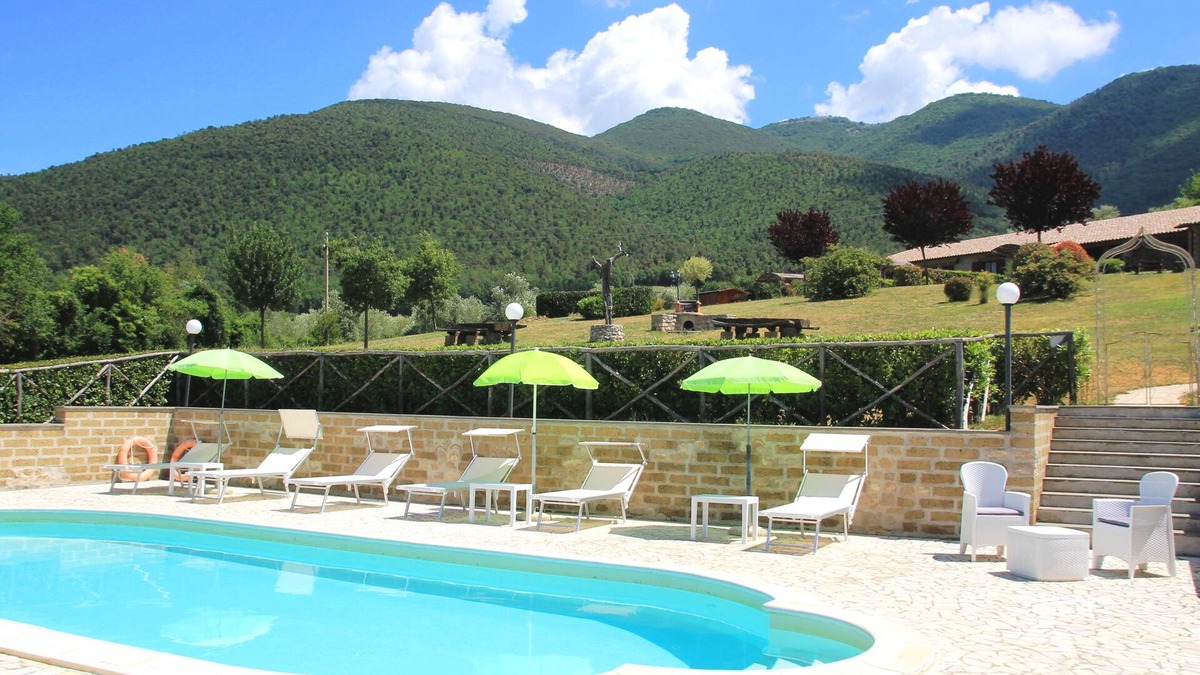 Casperia Apartment | Cozy Apartment near Rome in Country House with Swimmingpool and Panoramic Views