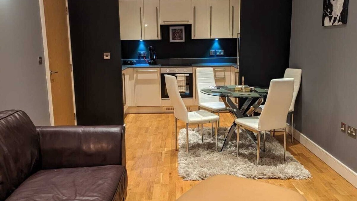 Chilworth Apartment | Cozy apartment near the river in Godalming
