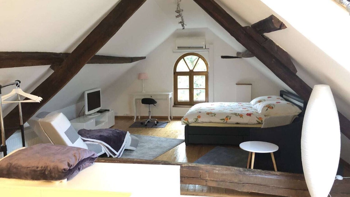 Grefrath Apartment | Cozy apartment on a listed Sturmhof