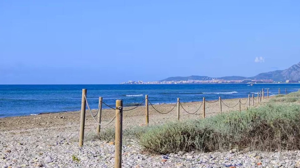 Torreblanca Apartment | Cozy apartment on Torrenostra beach