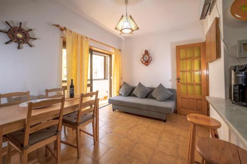 Costa de Caparica Apartment | Cozy apartment near the beach in Costa de Caparica