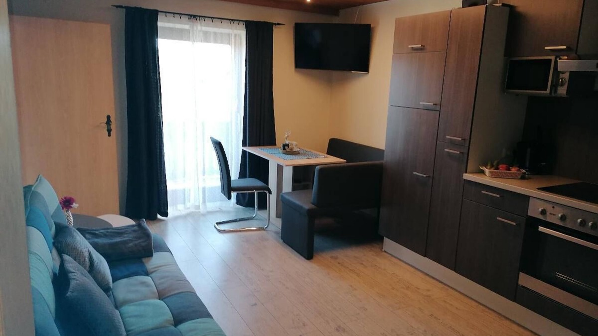 Kollnburg Apartment | Cozy apartment Schloßberg (37sqm) with balcony and free WiFi