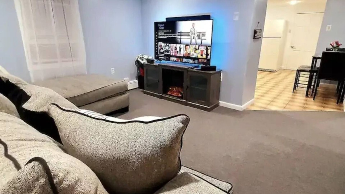 Ridgefield Park Apartment | Cozy apartment near all