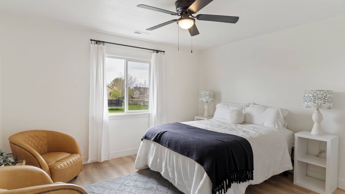 Syracuse House | Cozy Apartment