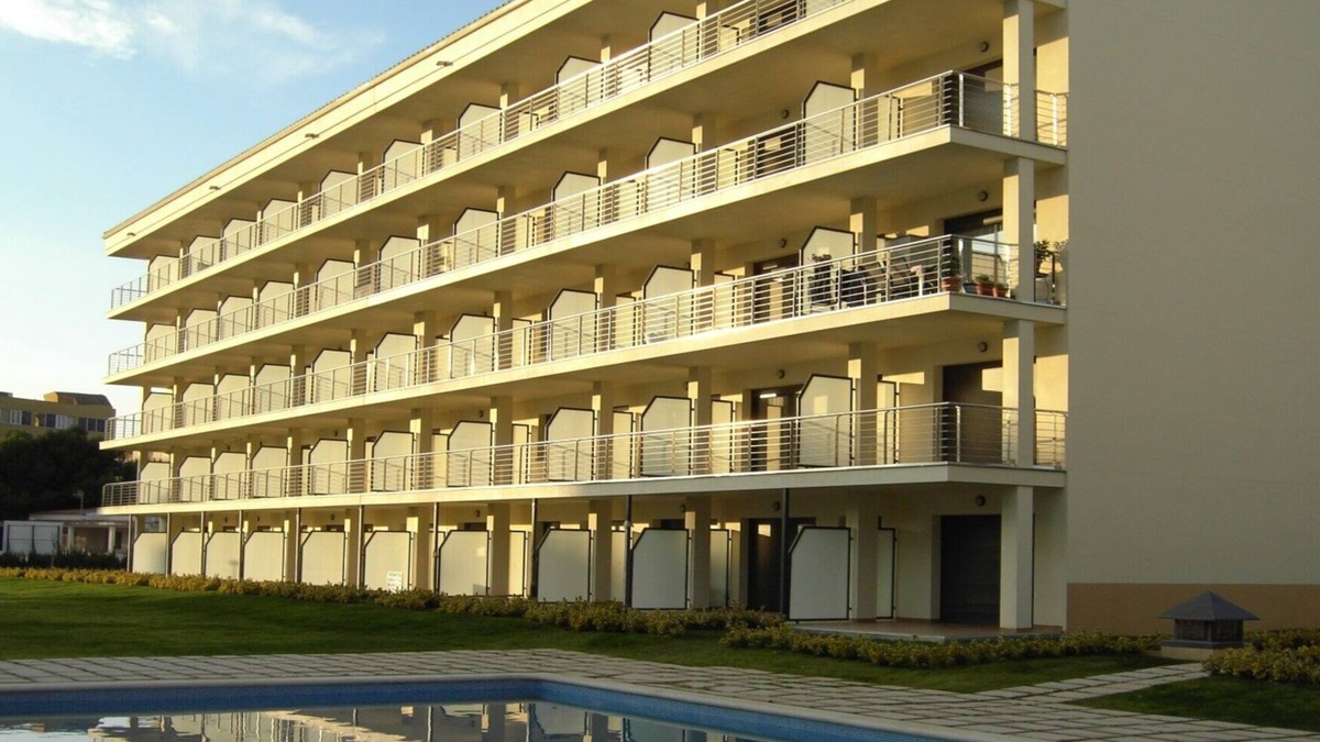 Santa Margarida Apartment | Cozy apartment with furniture