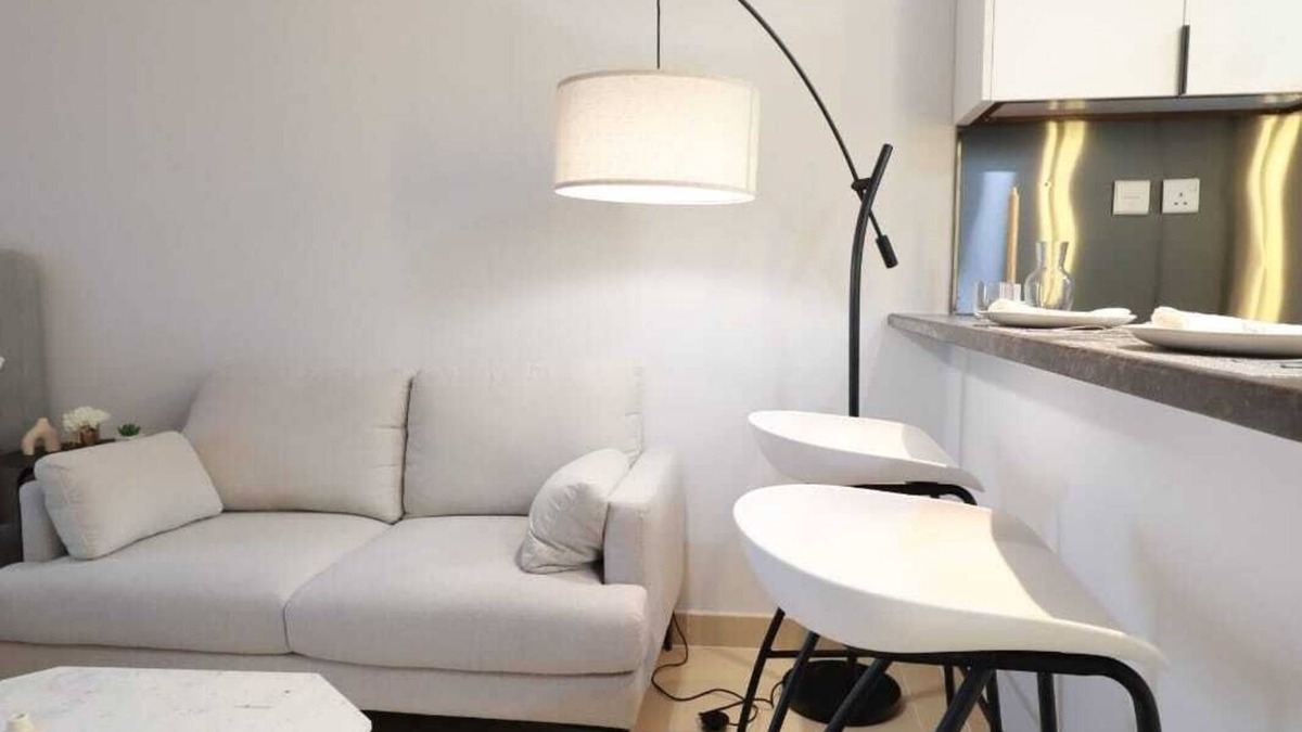 Al Quoz Apartment | Cozy apartment with AC and WiFi in enjoyable Dubai